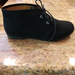 *Qupid* Black Ankle Boots
